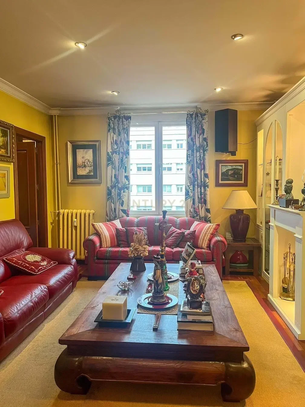 Wohnzimmer; blick, tageslicht, rustikaler stil