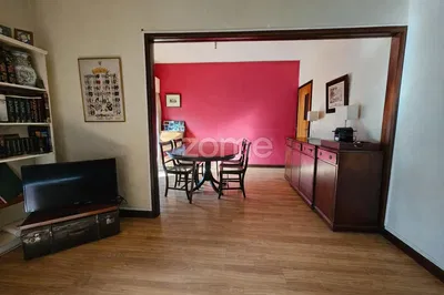 Salon; parquet, lumière naturelle