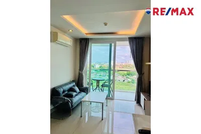 Obývací pokoj; výhled, přirozené světlo