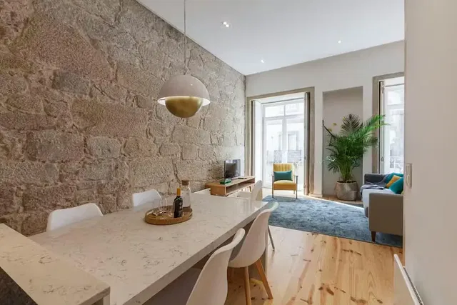 Soggiorno; luce naturale, stile moderno