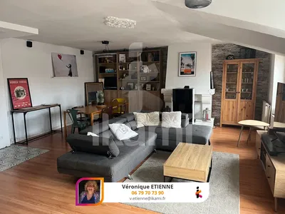 Wohnzimmer; holzboden, tageslicht, moderner stil