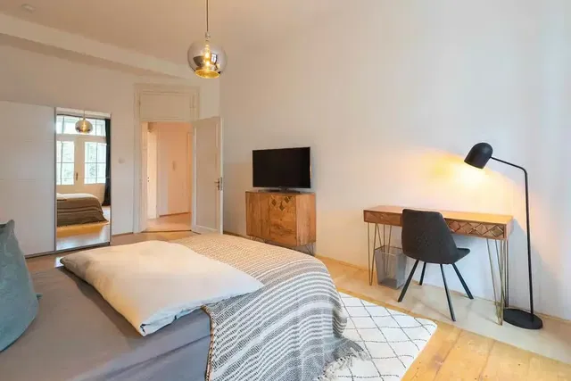 Sypialnia; światło dzienne, styl nowoczesny