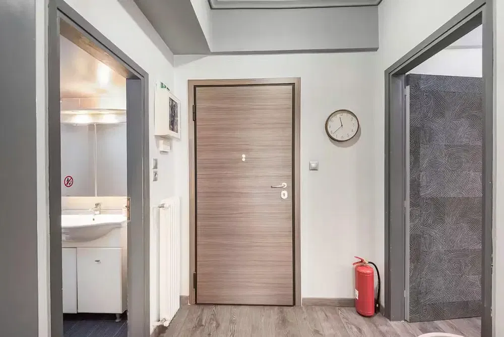 Vestiaire; vue, sécurité