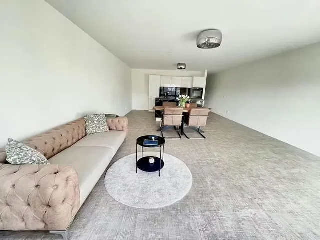 Wohnzimmer; tageslicht, moderner stil