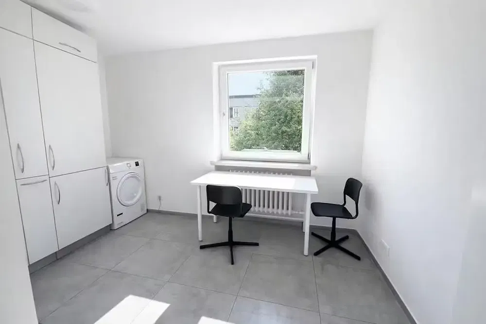 Overig; tegelvloer, natuurlijk licht, moderne stijl