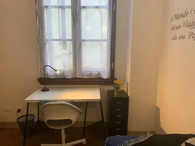 غرفة نوم; ضوء طبيعي