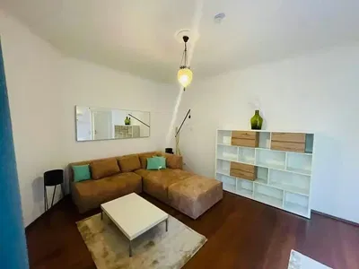 Obývačka; prirodzené svetlo, moderný štýl