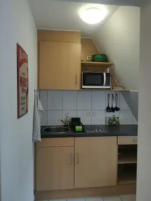 Κουζίνα; συσκευές κουζίνας, πλακάκια