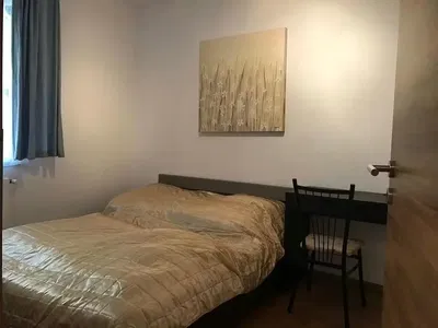 Bedroom; natural light, modern style