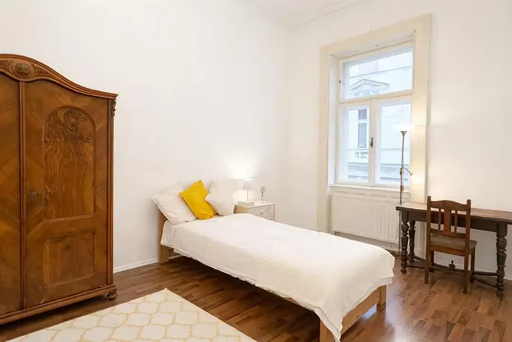 Bedroom; wood floor, natural light