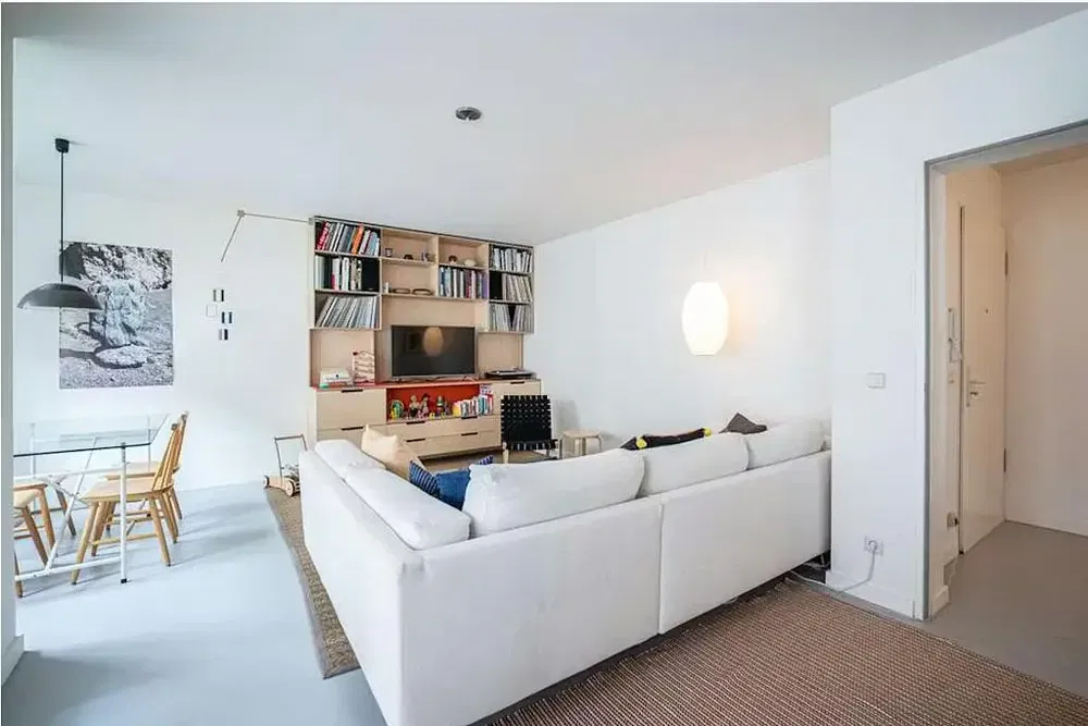 Living room; natural light, modern style
