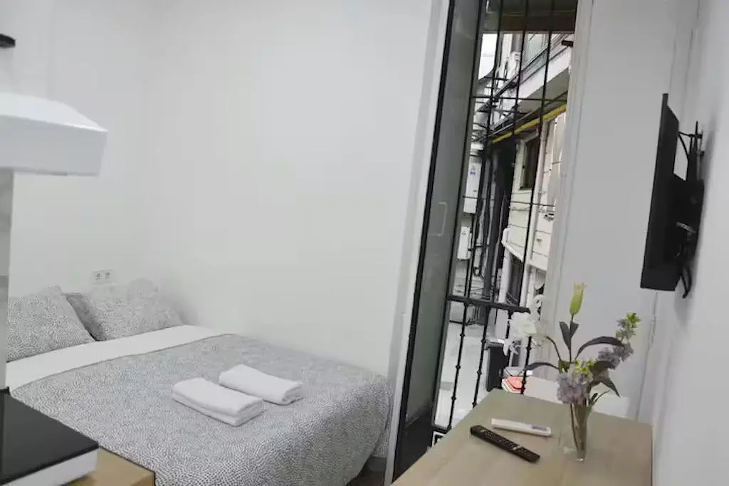 Chambre; lumière naturelle, style moderne