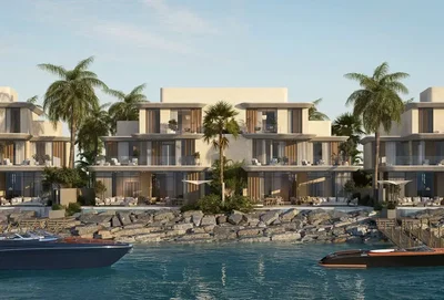 Dům a okolí; výhled