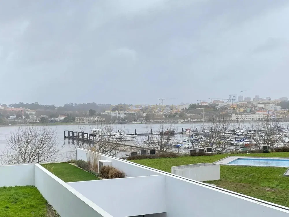 Terrazza; vista, luce naturale