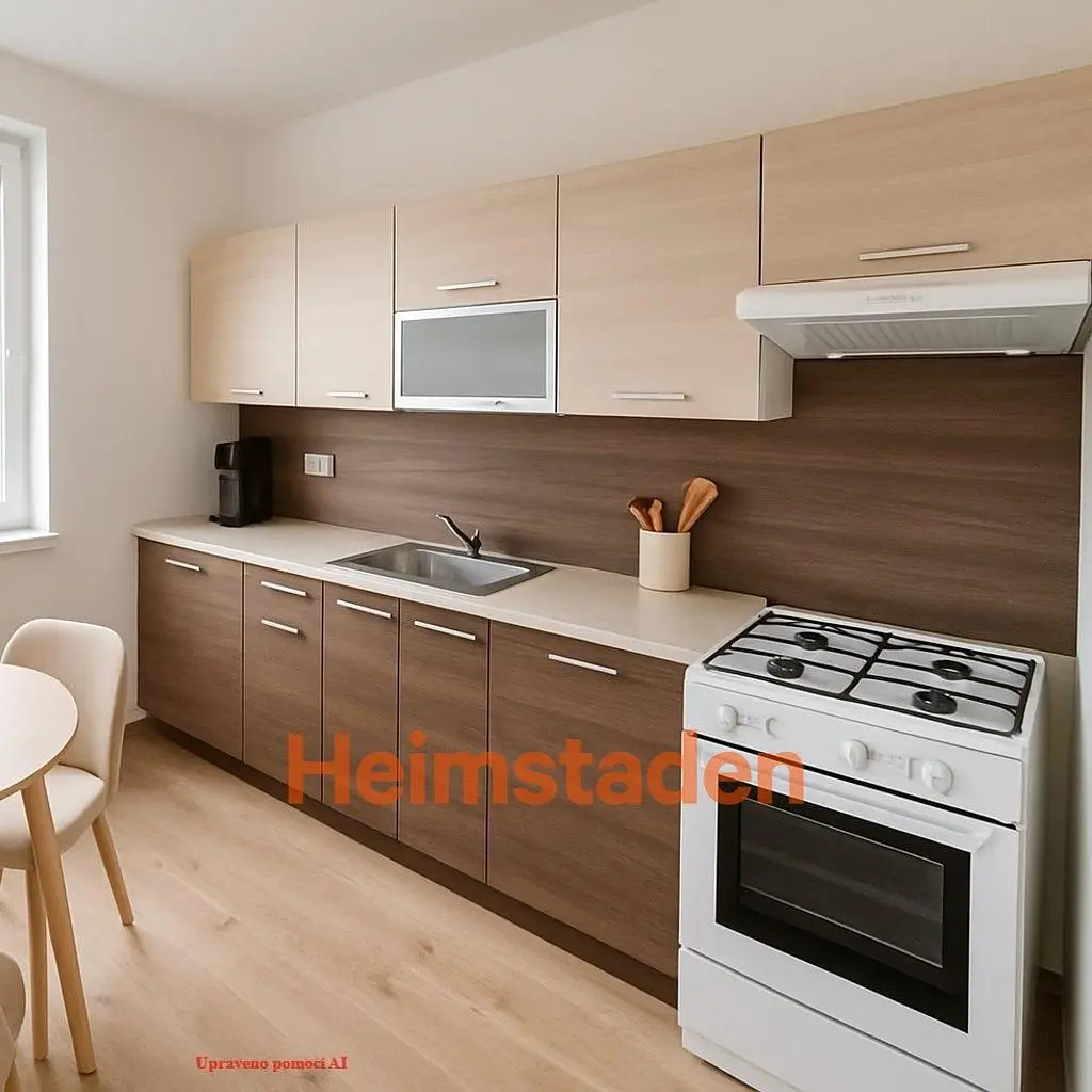 Küche; küchengeräte, tageslicht