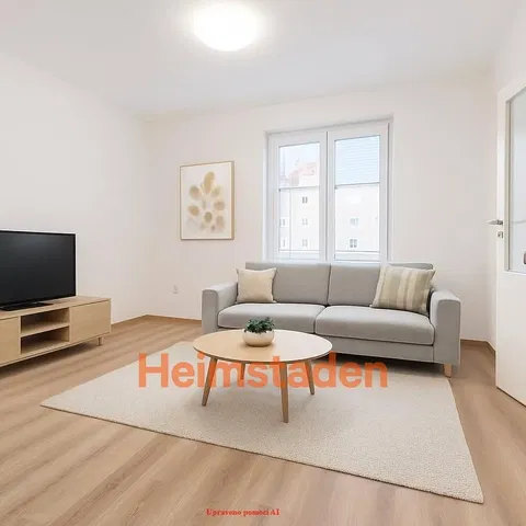 Хол; естествена светлина, модерен стил, дървен под