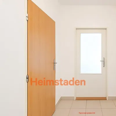 Diğer; fayans zemin