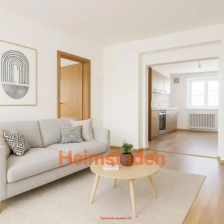 Oturma odası; modern stil, doğal ışık, tadilatlı