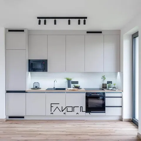 Küche; küchengeräte, moderner stil, renoviert, tageslicht