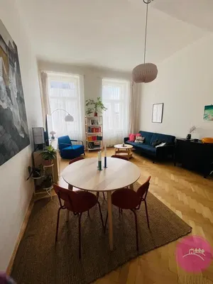 Obývací pokoj; přirozené světlo, moderní styl