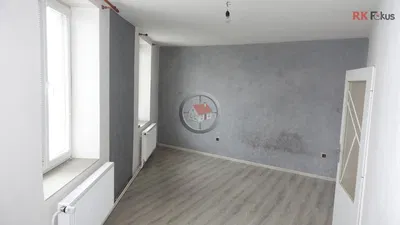 Schlafzimmer; tageslicht, fliesenboden