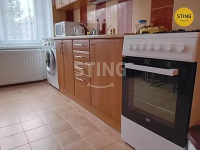 Kitchen; kitchen appliances, tile floor