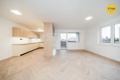 Cuisine; parquet, lumière naturelle, rénové