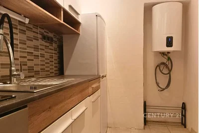 Cucina; scaldabagno, elettrodomestici