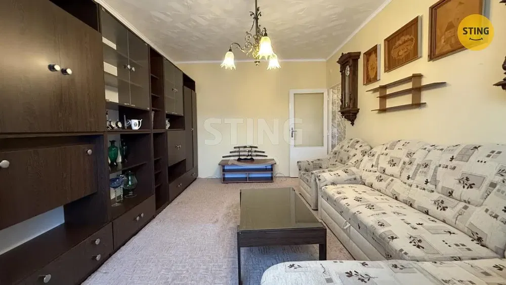 Хол; селски стил