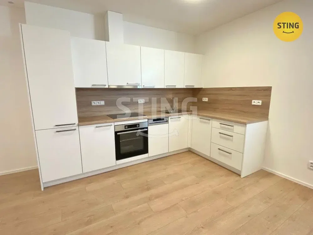 Küche; küchengeräte, holzboden, renoviert, tageslicht, moderner stil
