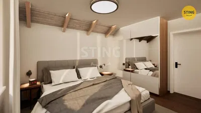 Schlafzimmer; holzbalken, holzboden, tageslicht, moderner stil