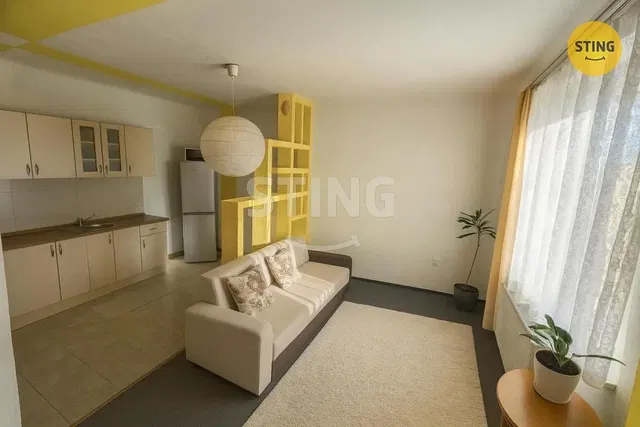 Soggiorno; vista, luce naturale