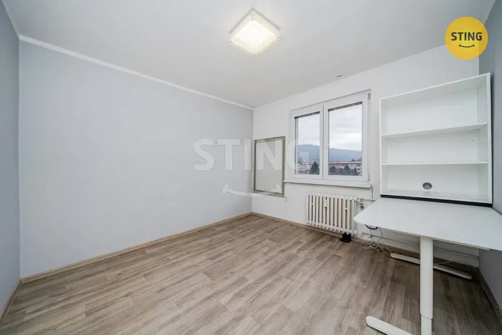 Bedroom; view, wood floor, natural light