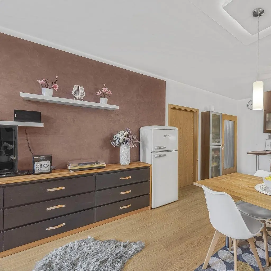 Kitchen; modern style, wood floor, natural light