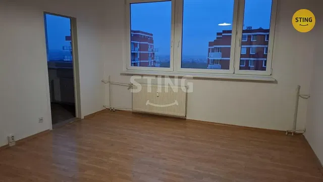 Dormitorio; vista, suelo de madera