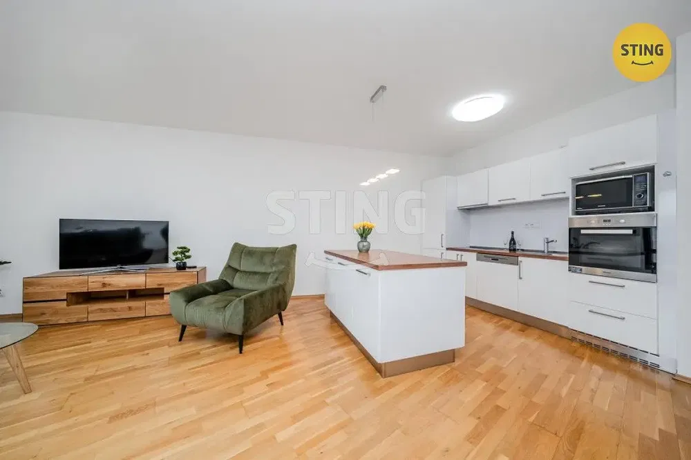 Wohnzimmer; holzboden, moderner stil