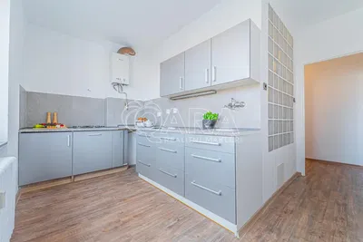 Küche; küchengeräte, renoviert, tageslicht, moderner stil