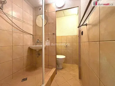Banyo; fayans zemin
