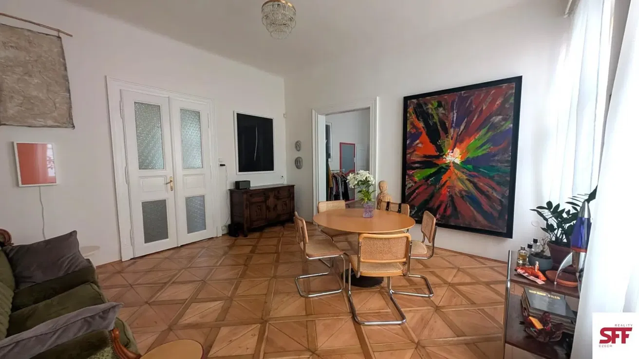 Living room; tile floor, natural light, modern style