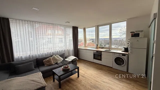 Salon; vue, électroménager, lumière naturelle