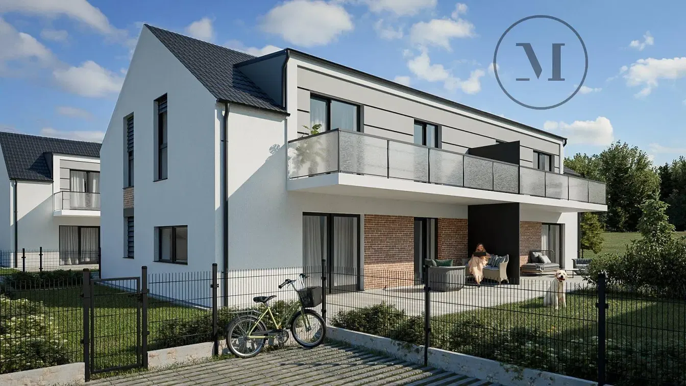 Къща и околности; гледка