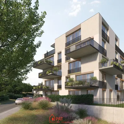 Къща и околности; гледка