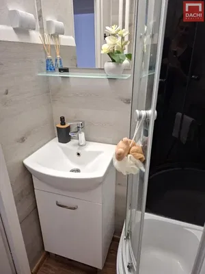 Banyo; tadilatlı, doğal ışık, modern stil