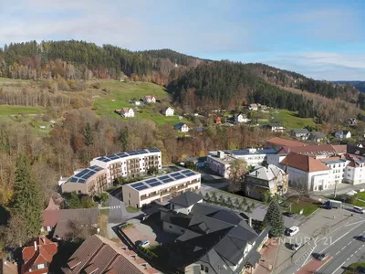 Haus und umgebung; blick