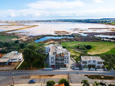 Huis en omgeving; uitzicht