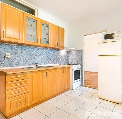 Küche; küchengeräte, fliesenboden