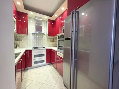 Kuhinja; kućanski aparati, pločice, renoviran, prirodna svjetlost, moderan stil