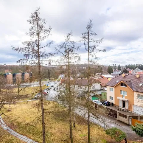 Haus und umgebung; blick
