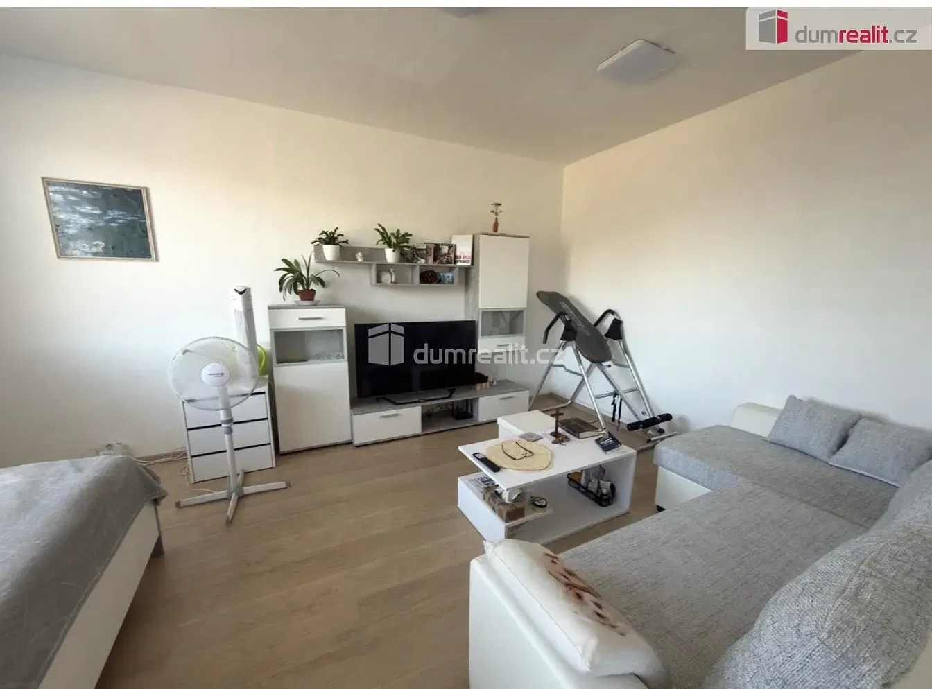 Soggiorno; luce naturale, stile moderno