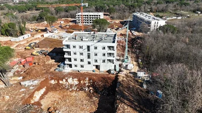 المنزل والمناطق المحيطة